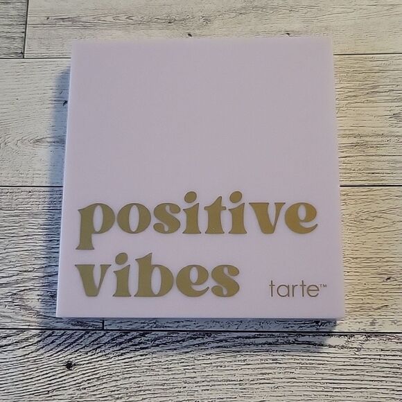 Tarte Positive Vibes Eyeshadow Palette - Picture 2 of 6